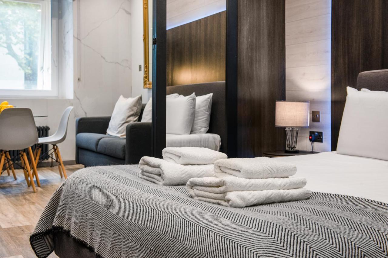 Circlelet Luxury Private Suite 2 ลอนดอน ภายนอก รูปภาพ